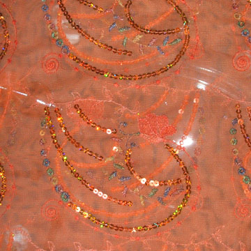  Embroidered Fabric (Tissus brodés)