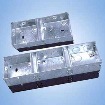  Metal Boxes (BS Standard) (Boîtes en métal (BS Standard))