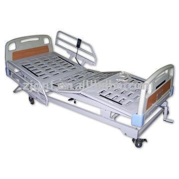  Triple-Function Bed (Triple-Function Bed)