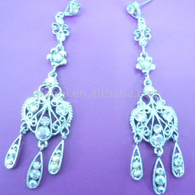  Earring (Earring)
