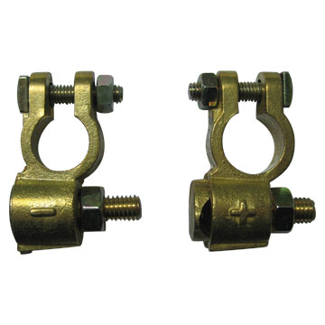  Battery Terminal (Des terminaux de batteries)