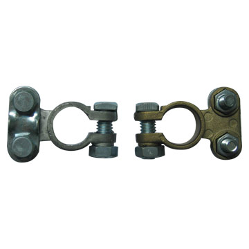  Battery Terminal (Des terminaux de batteries)