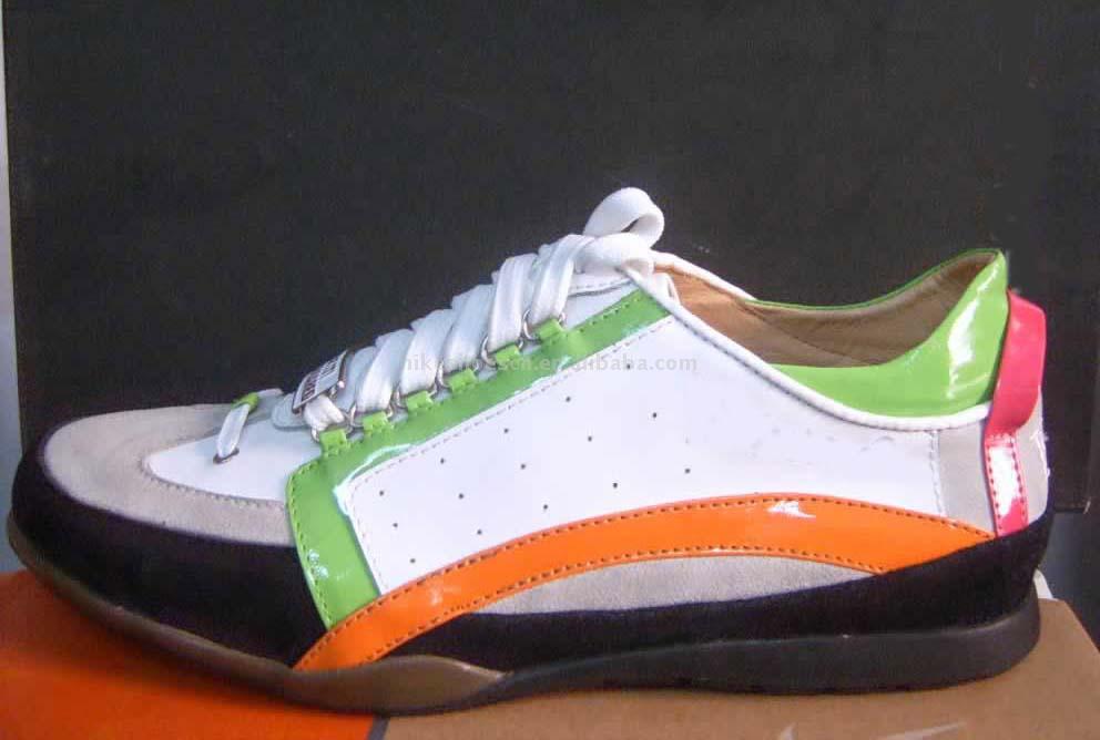  Sports Shoes (Chaussures de sport)