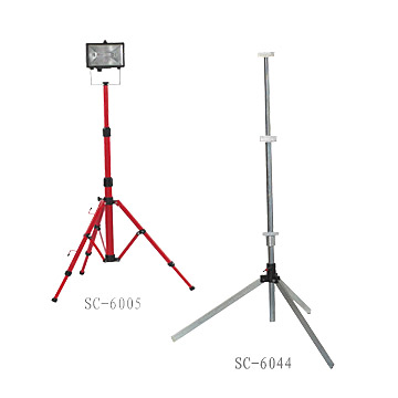  Tripod Lamp Supports