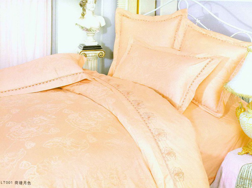  Bedding Set ()