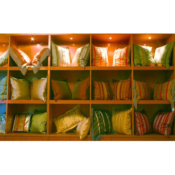  Pillows ()