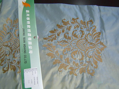  Yarn Dyed Silk Fabric ( Yarn Dyed Silk Fabric)