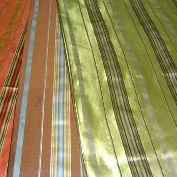  Yarn Dyed Silk Fabric ( Yarn Dyed Silk Fabric)