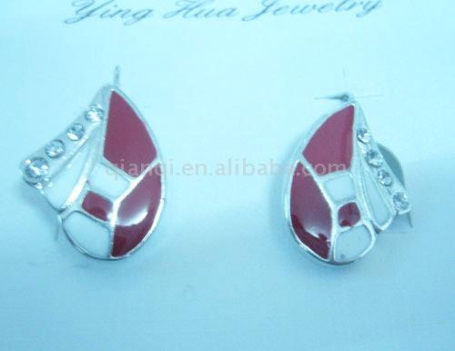  Earring (Earring)