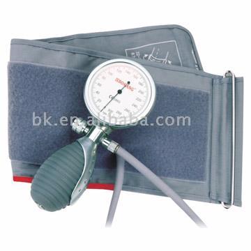  Palm Type Sphygmomanometer (Palm Type Tensiomètre)