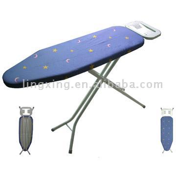  Large Ironing Board (Large planche à repasser)