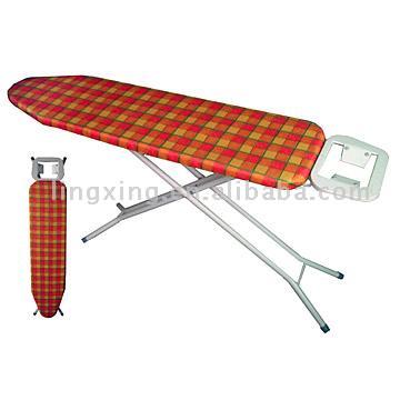  Ironing Board (Planche à repasser)