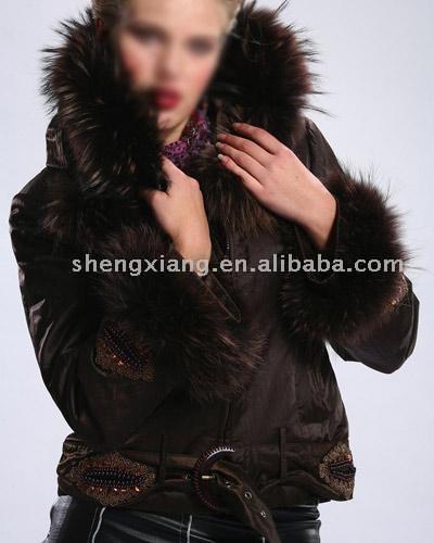  Ladies` Textile Garment