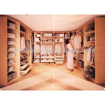  Closet (Closet)