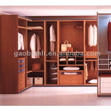  Closet (Closet)