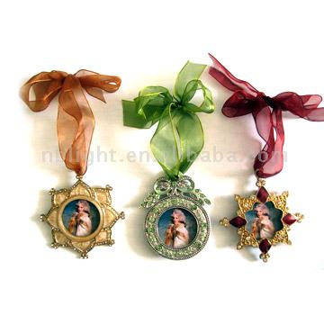 Mini Hanging Photo Frame - Miniature Hanging Photo Frames Mini Hanging Photo Frame - Miniature Hanging Photo Frames