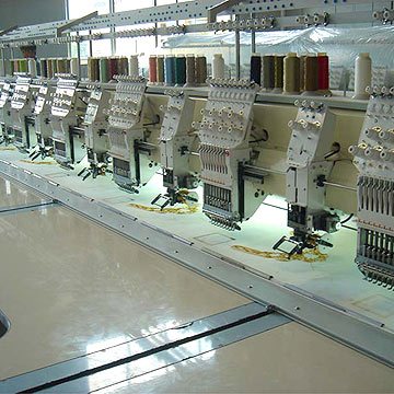  Mix Type Embroidery Machine (Mix Type de machine à broder)