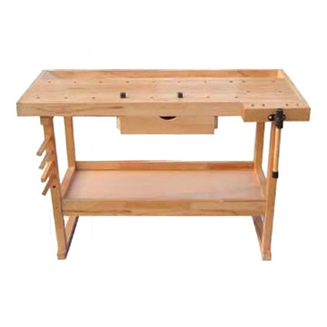  Wooden Table (Деревянный таблице)