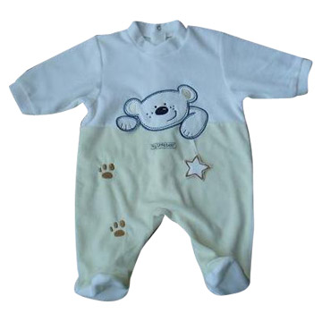  Infants` Garment ( Infants` Garment)