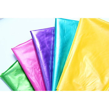  Raincoat Film ( Raincoat Film)
