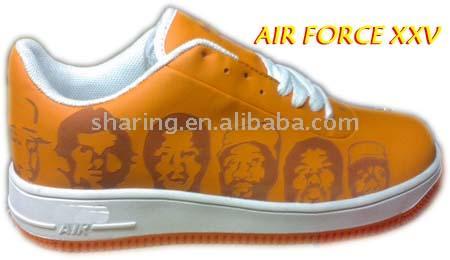  Sports Shoes (Спортивная обувь)