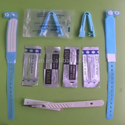  Disposable Syringe (Two Parts) (Одноразовый шприц (две части))