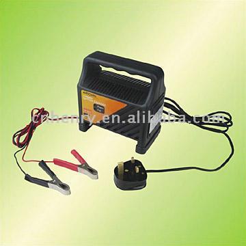  Battery Charger (Chargeur de batterie)