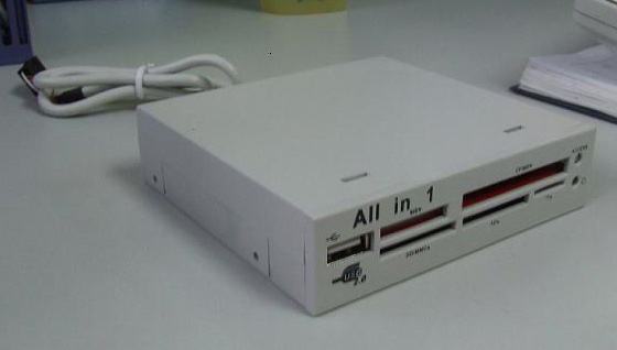  MP4 Player with Camera (MP4-плеер с камерой)