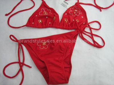  Swimsuit (Maillot de bain)
