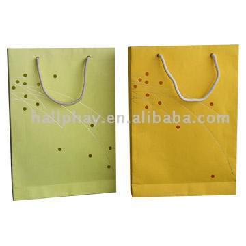  Paper Bags (Sacs en papier)