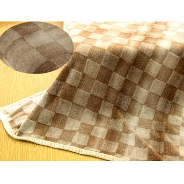  Adult Blanket (Adulte Blanket)