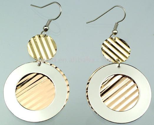  Earrings (Серьги)
