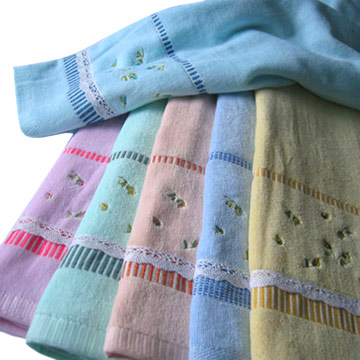  Velvet/Velour Bath Towel with Lace and Embroidered Design