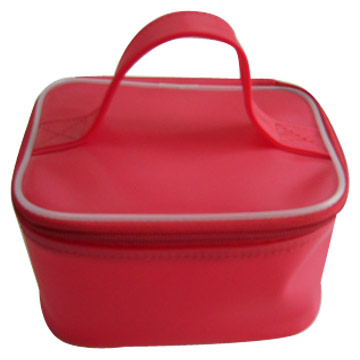 Cosmetic Bag ()