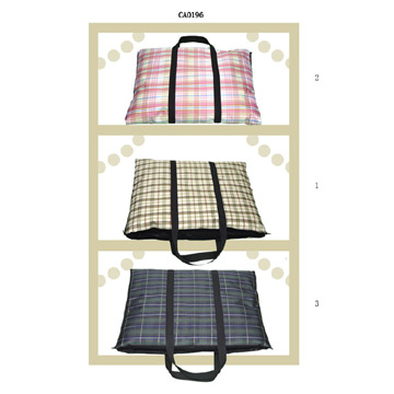  Pet Travel Beds and Bags