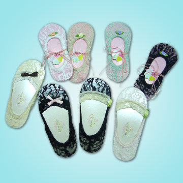  Fashion Socks for Girls and Ladies