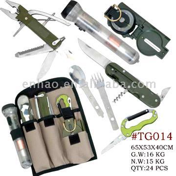  Camping Tools (Camping Outils)