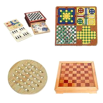  Wooden Chess Game (Деревянный шахматной игре)