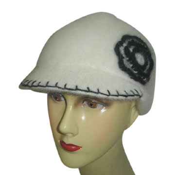  Women`s Hat ()