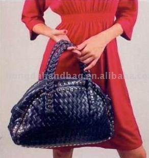 Fashionable Handbag