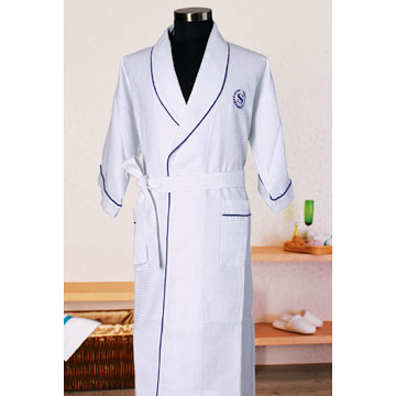  Bathrobe (Peignoir)