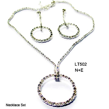  Necklace Set (Collier Set)