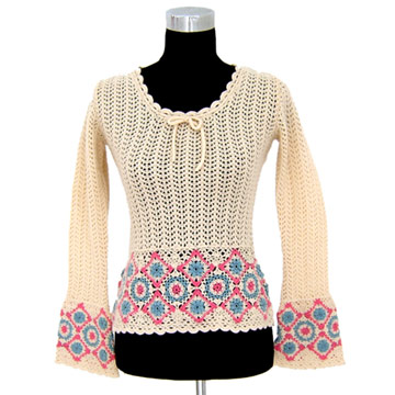 Ladie`s 100% Lambswool Pullover with Crochet Design