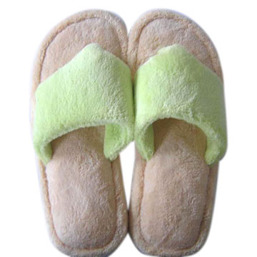  Plush Indoor Slippers (Peluches pantoufles)