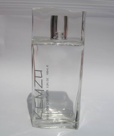  Perfume Bottle (Bouteille de parfum)