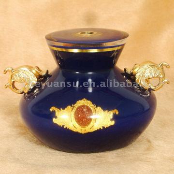 Redbud Vase Perfume Bottle (Redbud Vase Perfume Bottle)