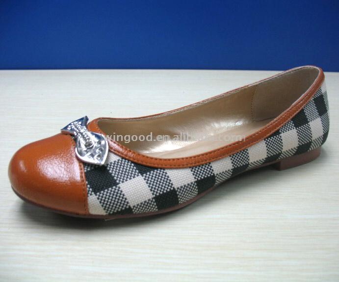  Leisure Shoe (Досуг Чистка)