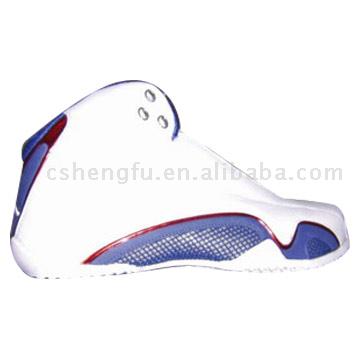  Sports Shoes ()