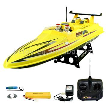  R/C Boat