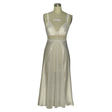  Nightgown (Chemise de nuit)